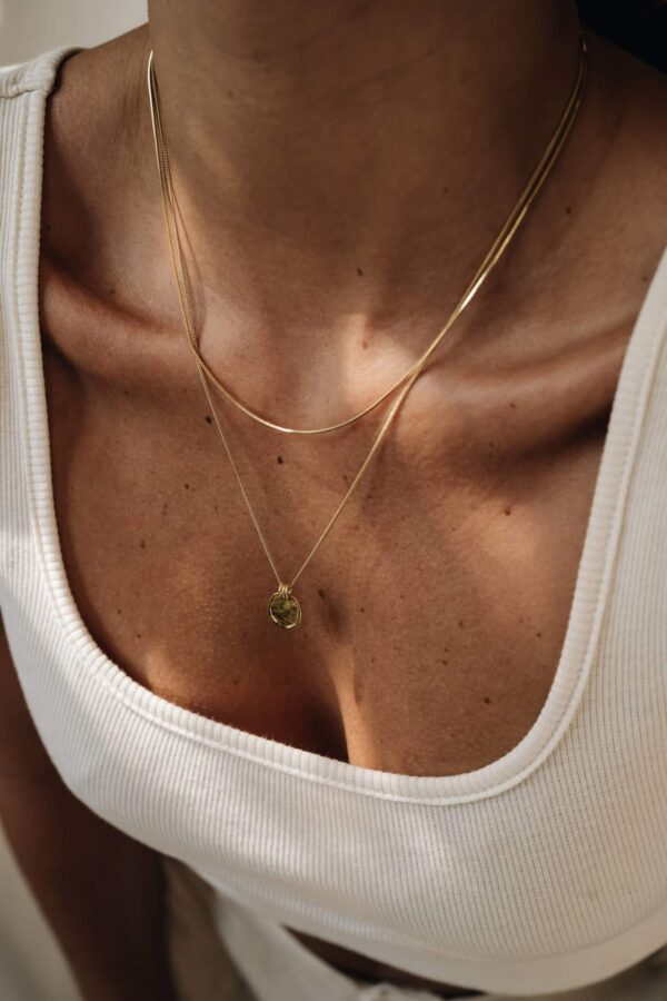 vita-necklace-necklaces-flawed-960_1920x