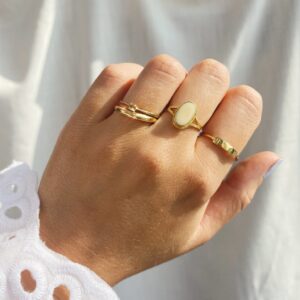 petite-dome-ring-rings-flawed-301_1920x