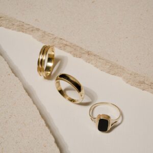 square-souvenir-ring-rings-flawed-185_1920x
