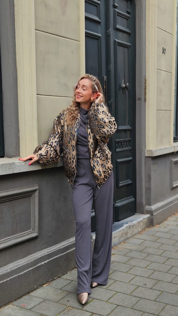 Fenna bomber jacket – leopard