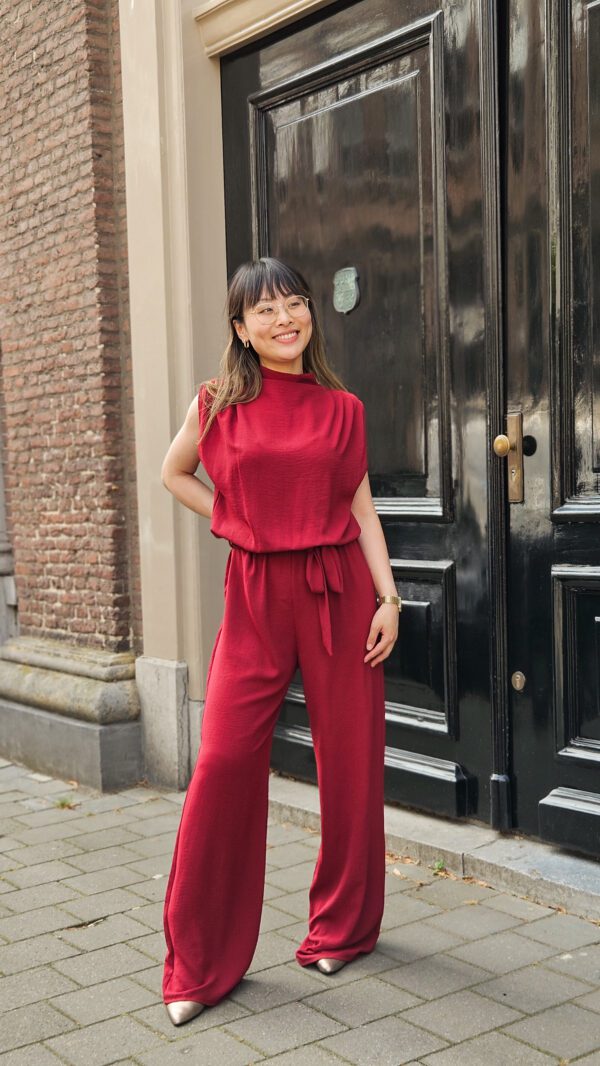 GUTO Jumpsuit – bordeaux