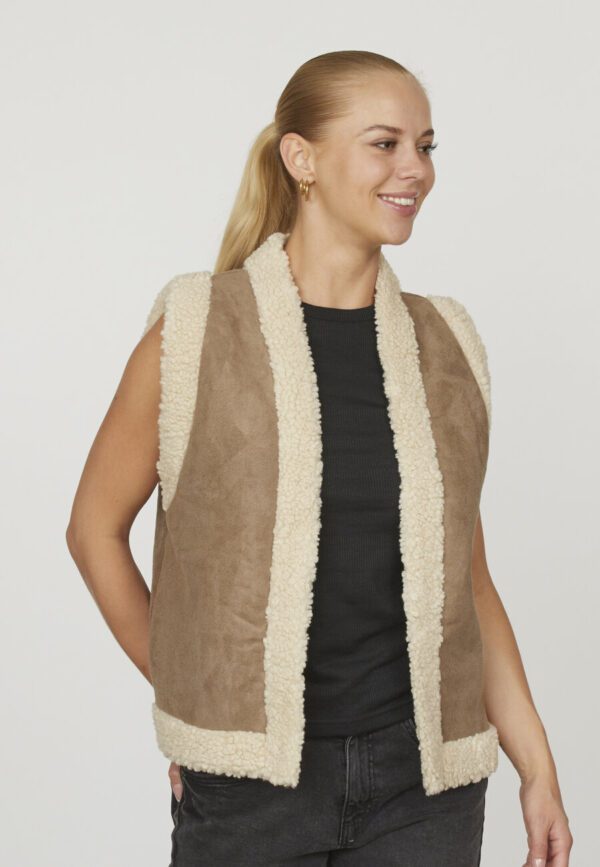 Debea lammy-teddy gilet sand/cream